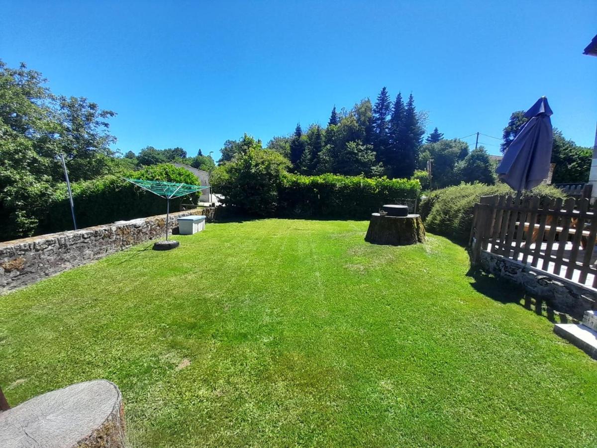 Character 2 Bed Cottage Within Walking Distance Of Bar/Restaurants Piégut-Pluviers Εξωτερικό φωτογραφία